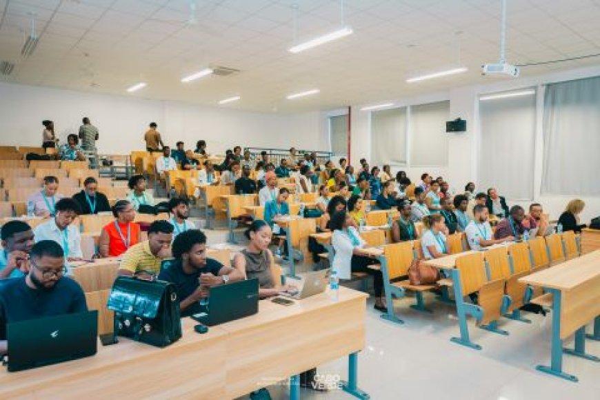 Cabo Verde Lança Programa Skodji Digital para Integrar Jovens na Economia Global