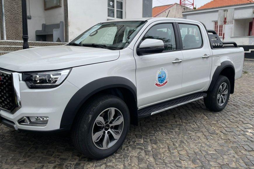 Câmara Municipal da Brava reforça frota para optimizar serviços públicos