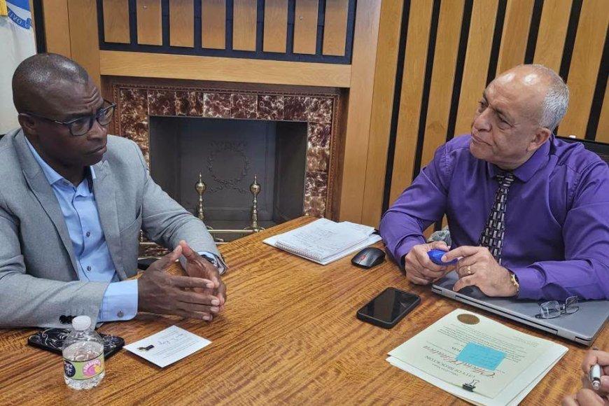 Presidente da Câmara da Brava e Mayor de Brockton desenham parcerias na Saúde, Educação e Proteção Civil