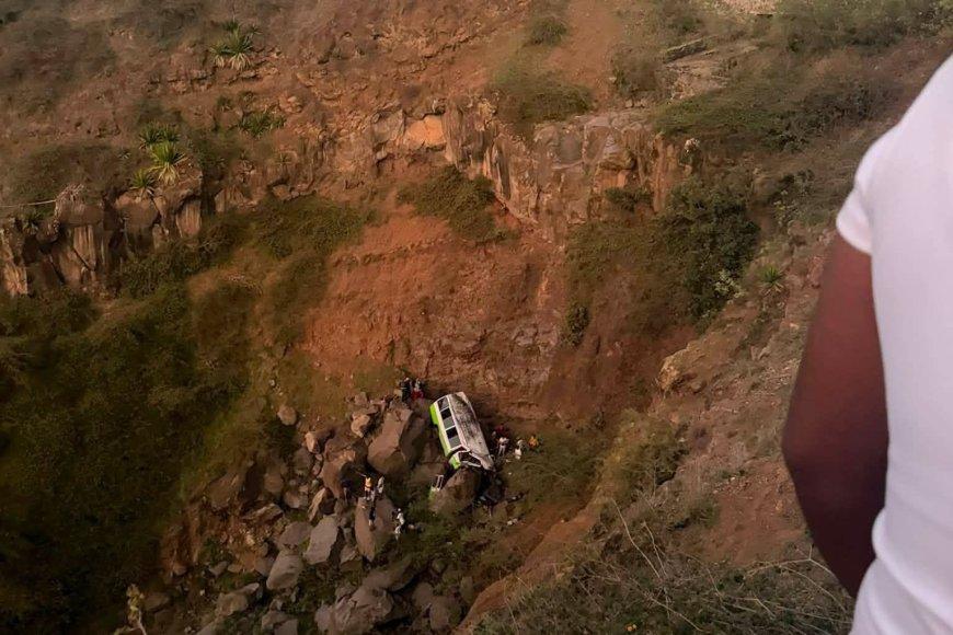 Grave acidente de autocarro na ligação entre chã das caldeiras e campanas de cima