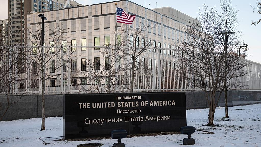 Segundo embaixador dos EUA na Ucrânia demite-se em menos de um ano