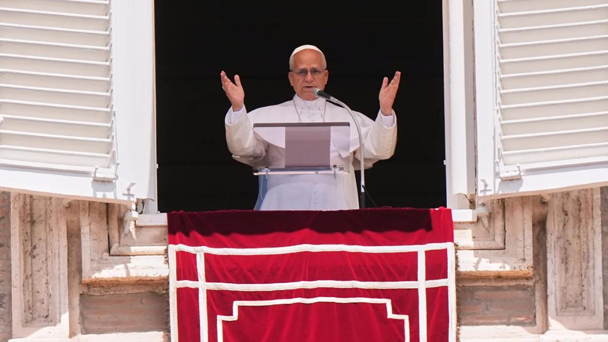 António José Seguro convida Papa Leão XIV a visitar Portugal em 2027