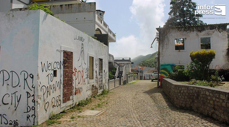Brava: Empresário alerta para risco de desabamento de casas degradadas em Nova Sintra