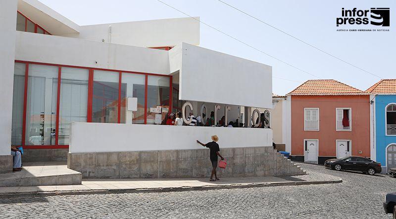 São Filipe: Correios de Cabo Verde promovem conversa sobre era digital e instalação do primeiro cacifo na ilha