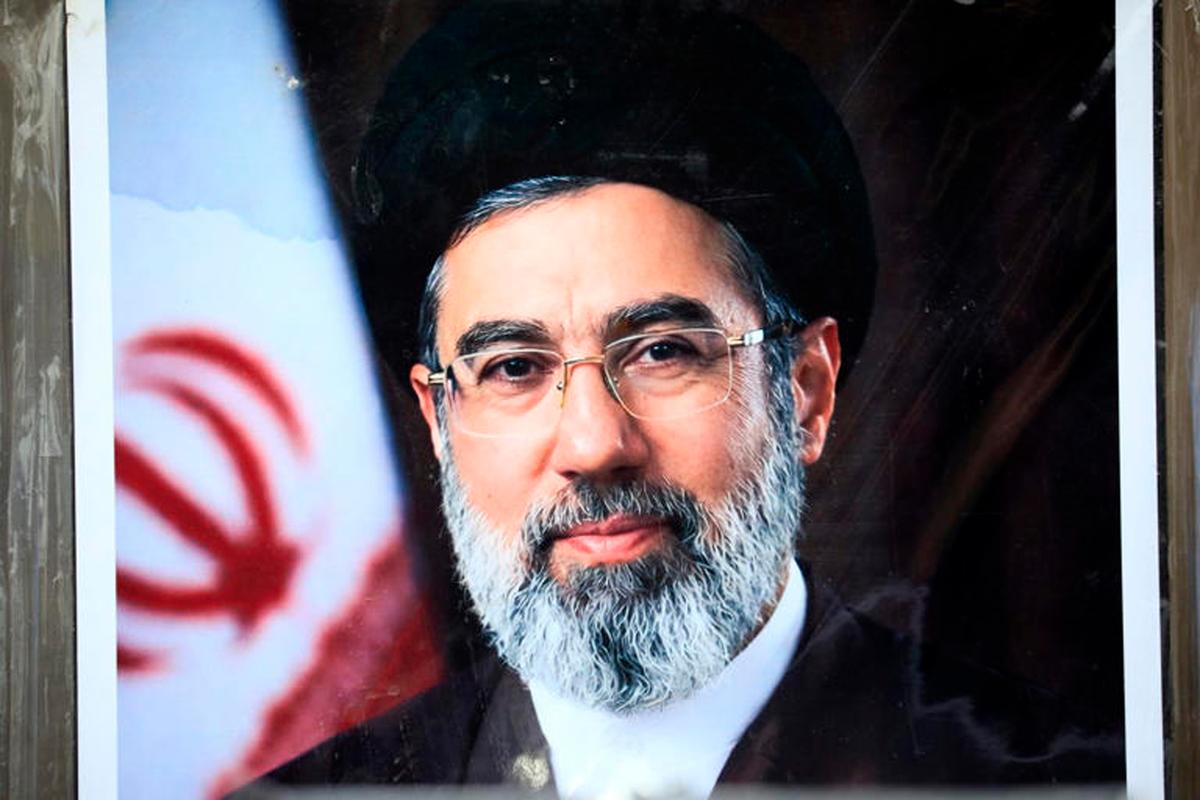 Presidente do parlamento iraniano acusa EUA de tentar provocar colapso interno