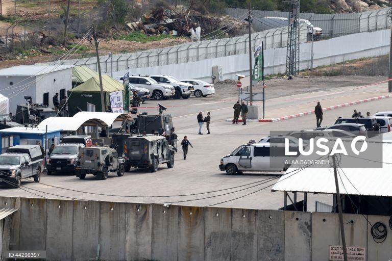 Netanyahu afirma ter concordado com um cessar-fogo de dez dias para dar uma oportunidade à paz com o Líbano