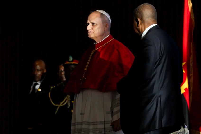 Papa rejeita debate com Trump e diz que discurso foi preparado "com duas semanas de antecedência"