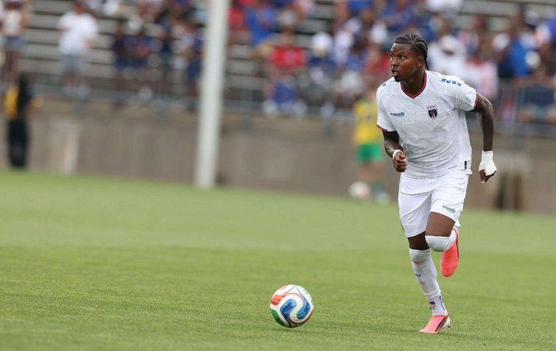 Cabo Verde estreia-se no Mundial de branco. Conheça as cores dos equipamentos para a fase de grupos