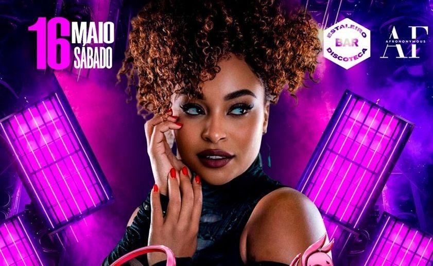 Josslyn Brilha na Discoteca Estaleiro