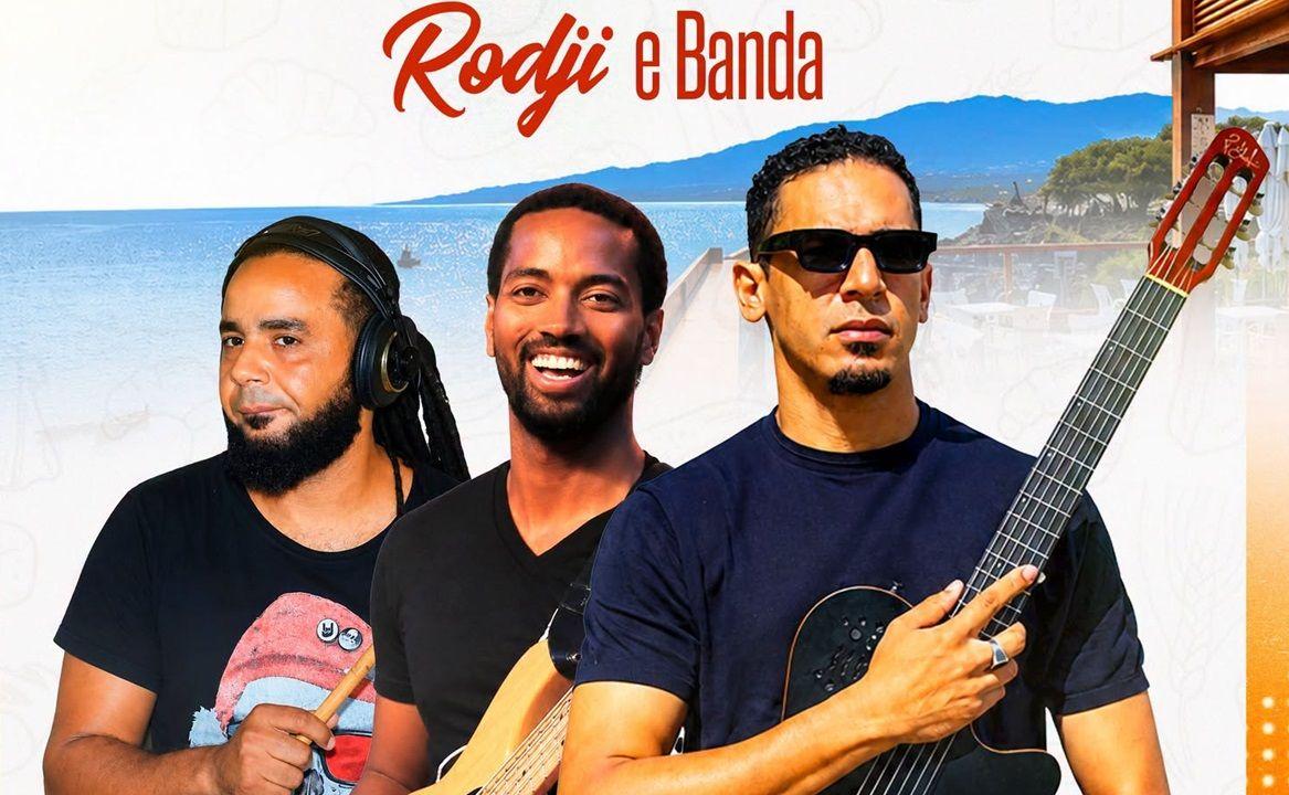 Rodji e Banda, no Restaurante Carvoeiros