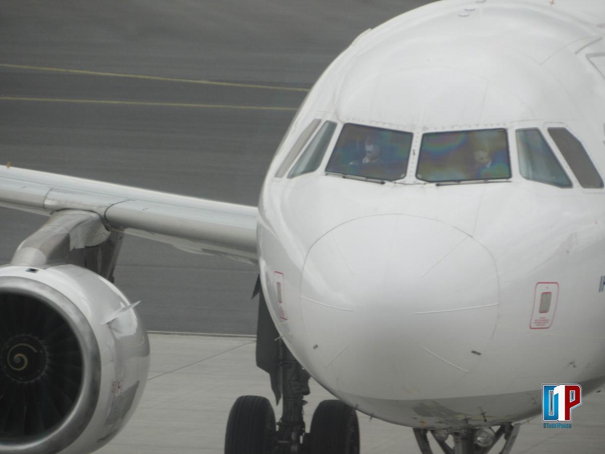 Os Riscos de Trocar de Lugar num Avião
