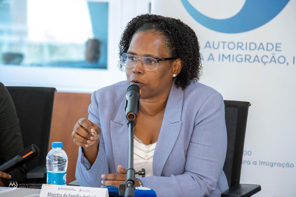 Cabo Verde: Governo promete facilitar regularização de imigrantes