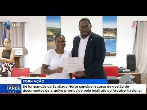 54 formandos de Santiago Norte concluem curso de gestão de documentos de arquivo