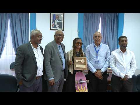 Marina Correia, campeã mundial de Longboard Dancing e Freestyle distinguida pela CMP.