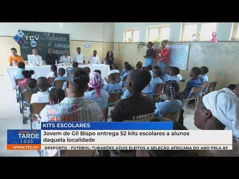 Jovem de Gil Bispo entrega 52 kits escolares a alunos daquela localidade