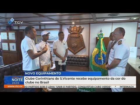 Clube Corinthians de S.Vicente recebe equipamento da cor do clube no Brasil