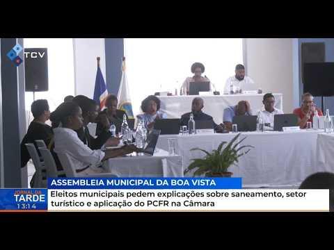 Eleitos municipais pedem explicações sobre saneamento, setor turístico e aplicação do PCFR na Câmara