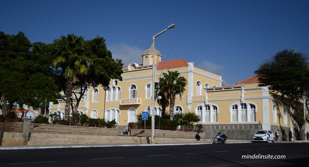 UniCV realiza curso e debate sobre mutilação genital feminina na cidade do Mindelo