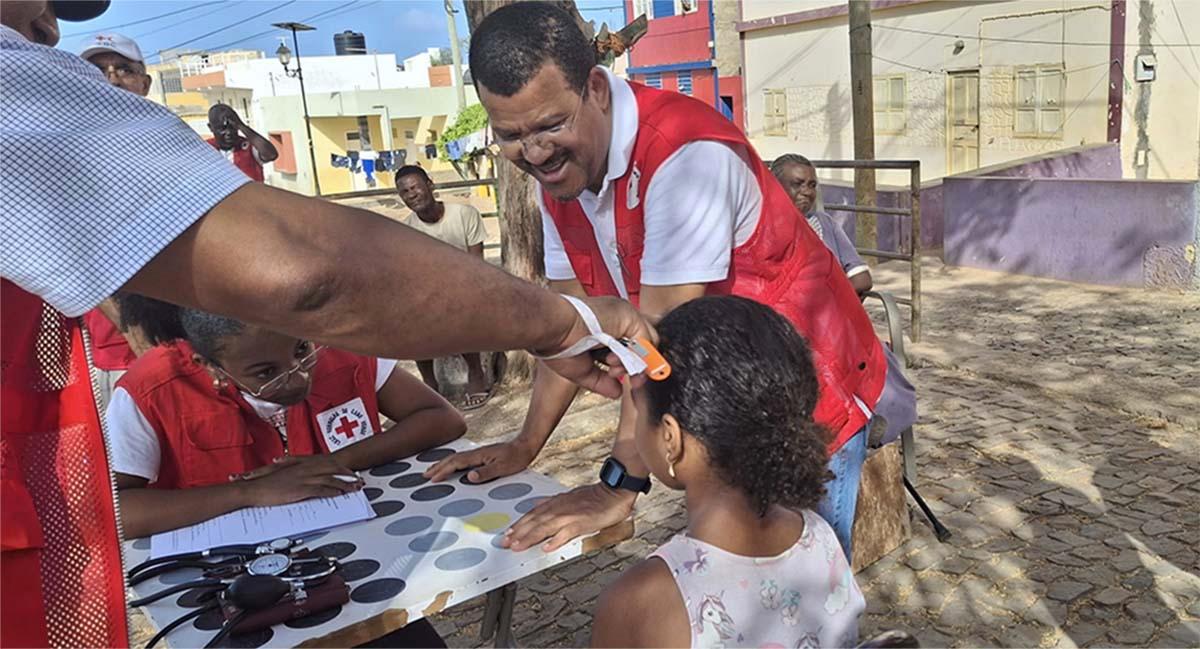 Cruz Vermelha forma profissionais para emergência pré-hospitalar