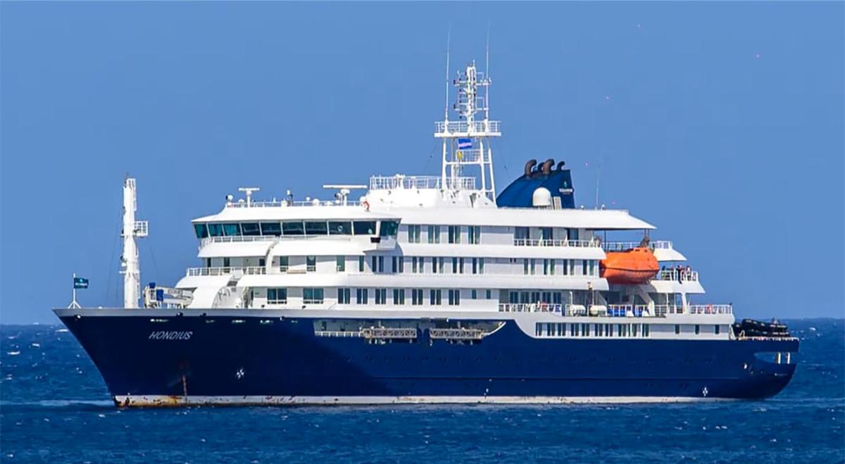 Surto em navio de cruzeiro faz três mortos e coloca autoridades sanitárias em alerta na Praia