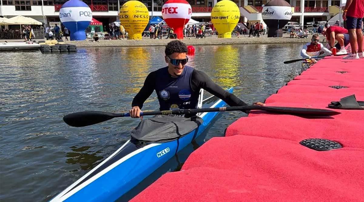 Diogo Araújo conquista duplo segundo lugar africano no Mundial de Canoagem de Velocidade