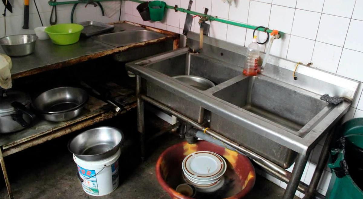 Estabelecimento encerrado temporariamente em São Vicente pela IGAE por falta de higiene