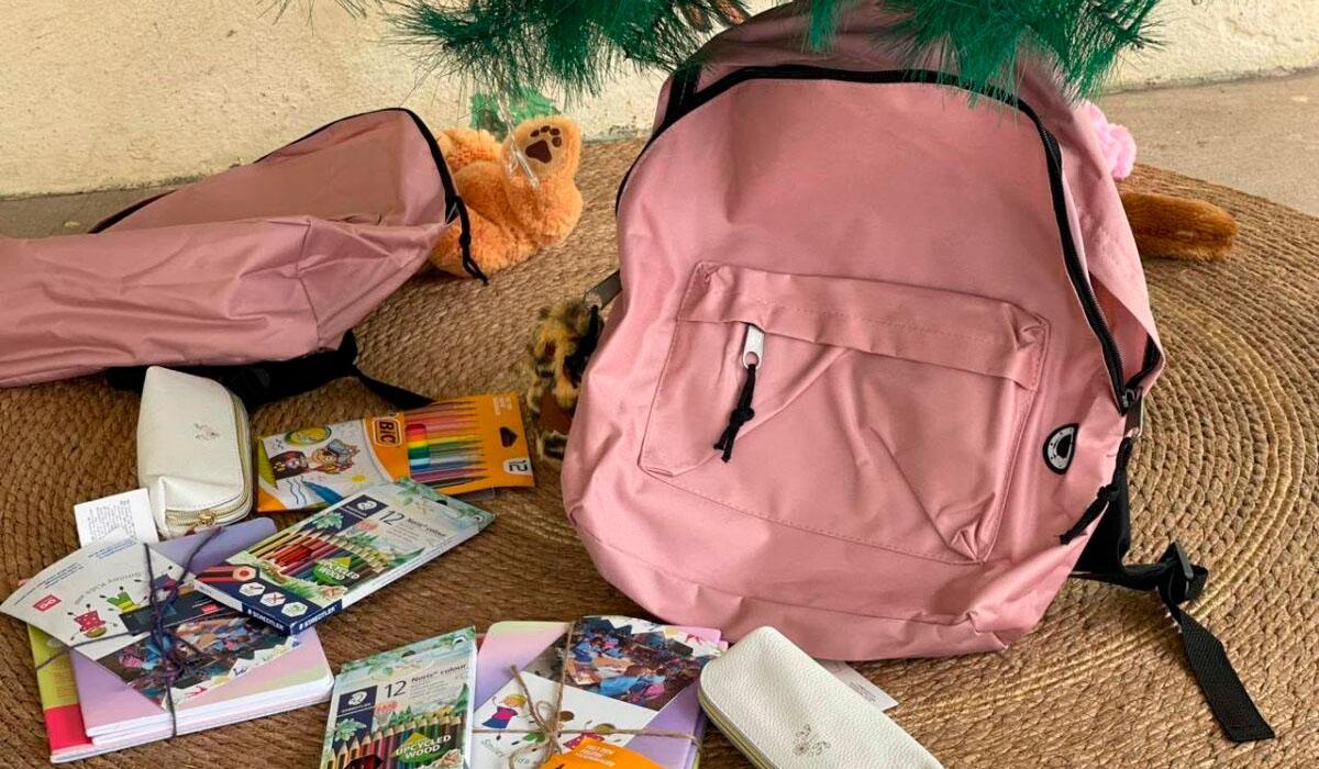 Associação Smiley Kids, sediada em Luxemburgo, envia kits escolares para crianças cabo-verdianas