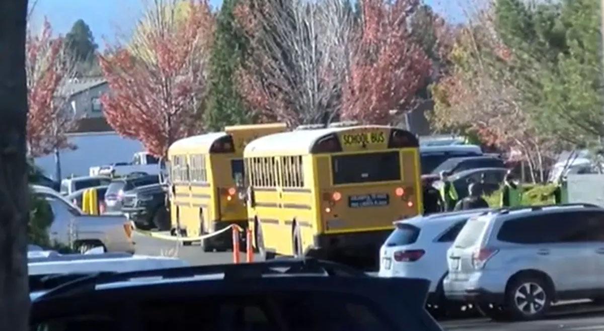 Quatro mortos em tiroteio numa escola primária norte-americana
