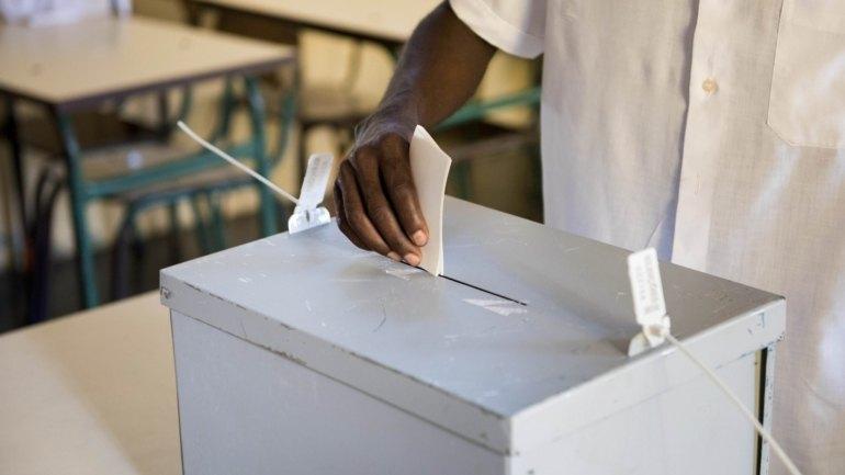 Legislativas 2026: Cinco partidos entram na corrida aos 72 lugares… e todos juram que o povo “quer mudança”