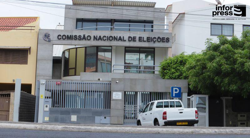 ELEIÇÕES | CNE testa transporte para eleitores com mobilidade reduzida e tenta aproximar democracia de quem continua afastado das urnas