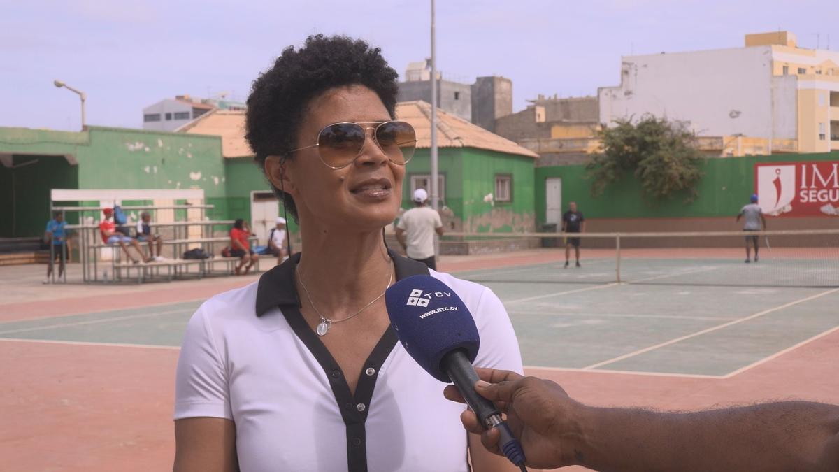 Mónica Graça quer resgatar a dinâmica do Clube de Ténis do Mindelo