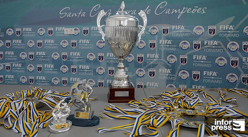 Taça de Cabo Verde: Reviravolta Épica e Goleadas na Jornada Decisiva