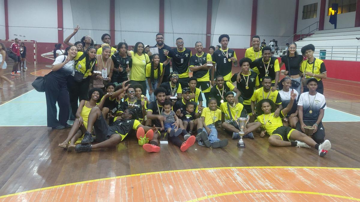 Atlético do Mindelo estreia com vitória na defesa do título nacional de voleibol masculino