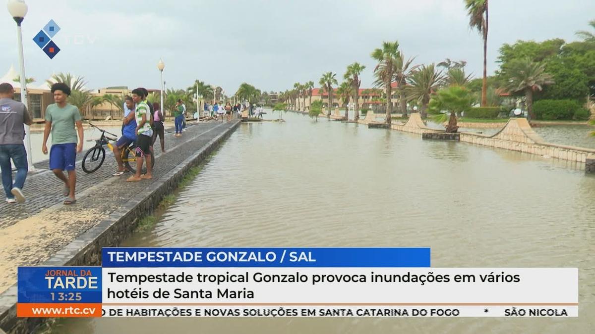 Gonzalo deixa rasto de estragos em várias ilhas mas sem vítimas confirmadas