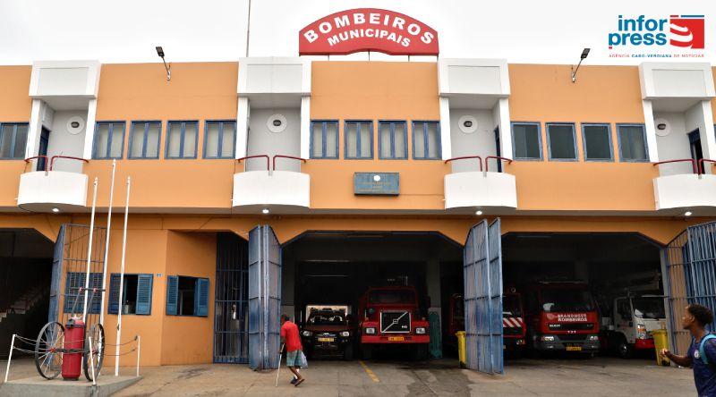 Sindicato pede ao Governo “responsabilidade e atenção” para com os bombeiros nacionais