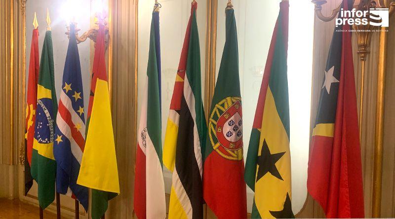 Formação farmacêutica suspensa por falta de vistos de participantes guineenses e angolanos