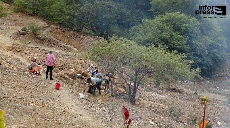 Porto Novo: Autarquia Regista Adesão em Campanha de Limpeza
