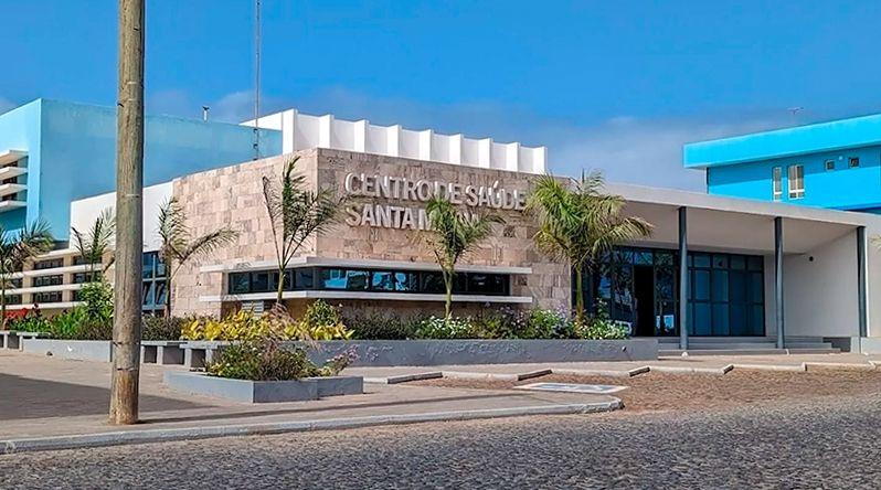 Utentes de Santa Maria Revoltados com Centro de Saúde Fechado