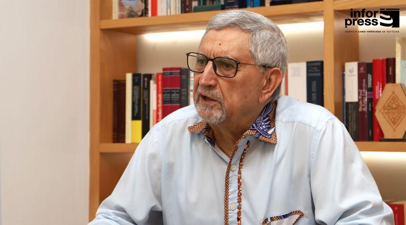 Literatura: Jorge Carlos Fonseca apresenta duas novas obras este mês na cidade da Praia