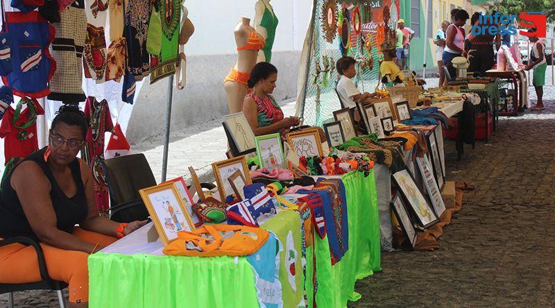 Feira Municipal de São Nicolau Valoriza Economia Local