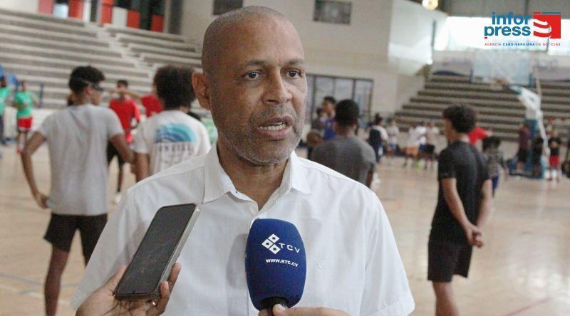 FCBB aposta na formação de jovens treinadores para consolidar a base do basquetebol nacional