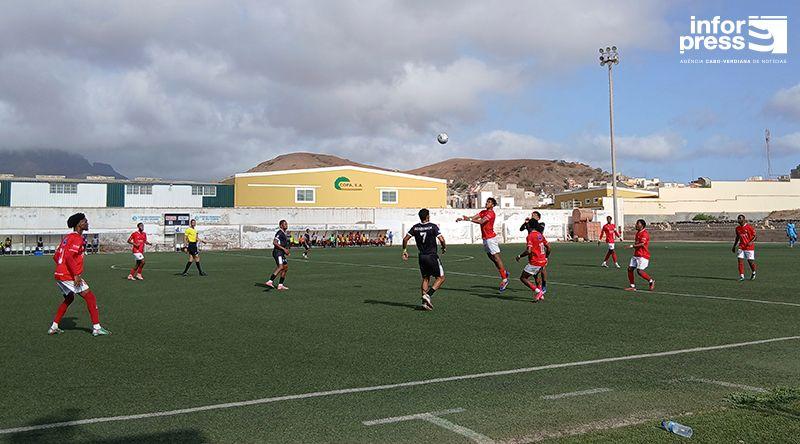 Mindelense Vence Académica do Porto Novo e Avança para a Final