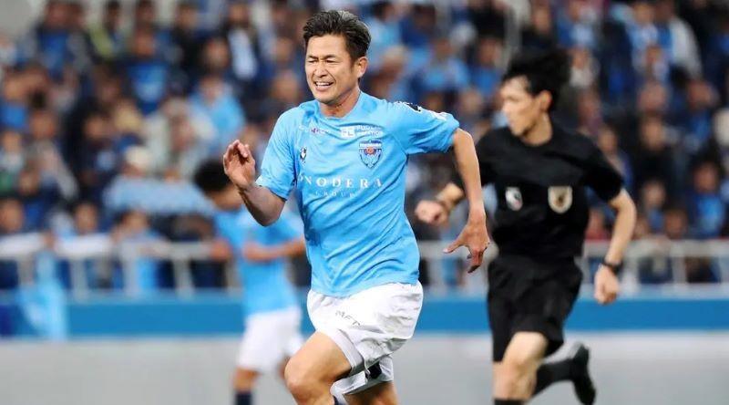 Futebol: Kazuyoshi Miura bisa aos 59 anos e entra para a história do futebol japonês