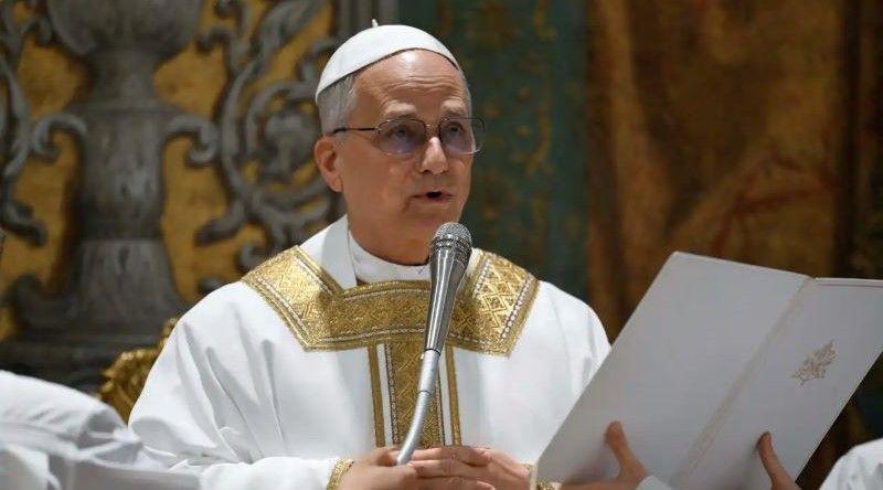 Papa Leão XIV contra quem promove a guerra em oração pela paz no Vaticano