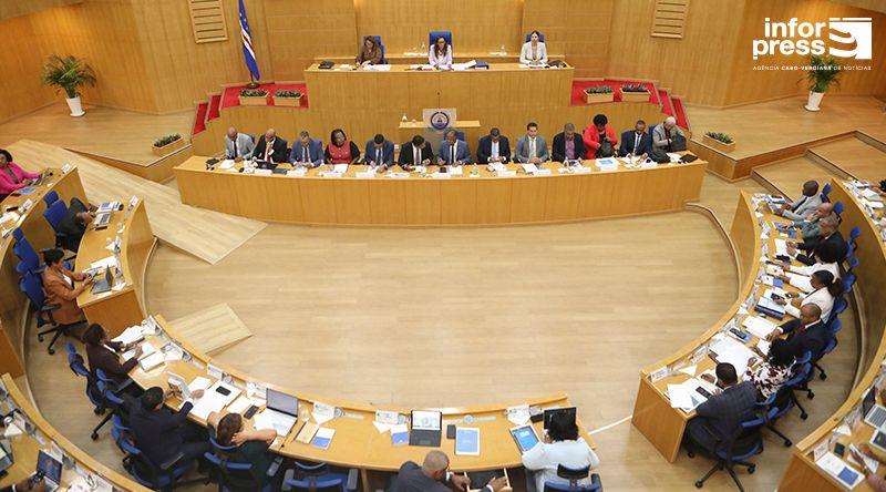 Assembleia Nacional Debate Estado da Nação em II Sessão Ordinária