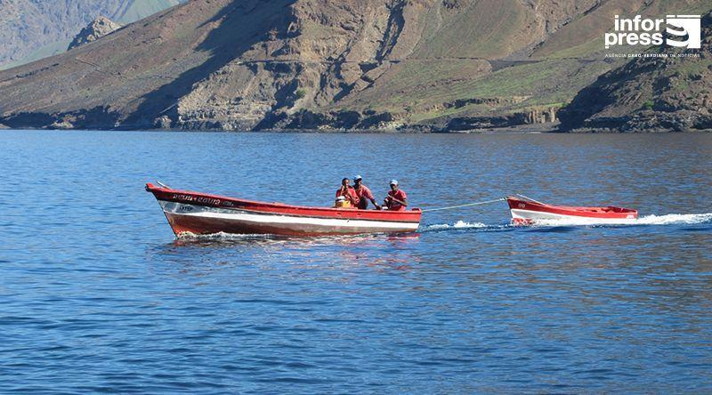 Porto Novo: Câmara garante máquina de gelo e bote-ambulância “para dar alento” aos pescadores