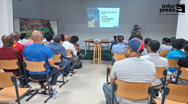 Paul apresenta projecto de 35 mil contos para requalificar Miradouro de Santo António das Pombas