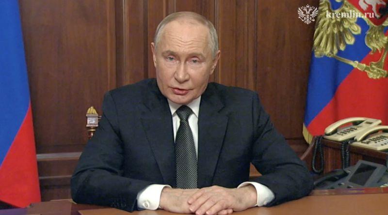 Putin elogia aliança entre Rússia e China antes de chegar a Pequim