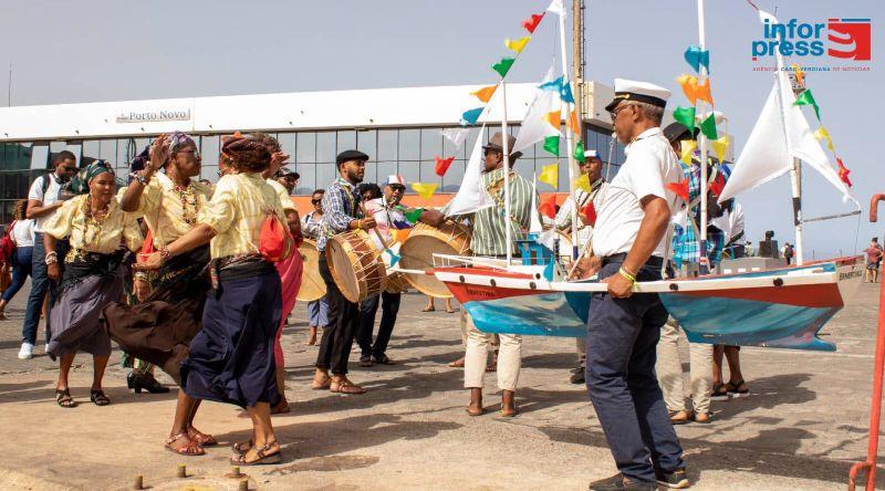 Grupo Sonjon Revoltiód Brilha no Weekend Capverdien no Luxemburgo