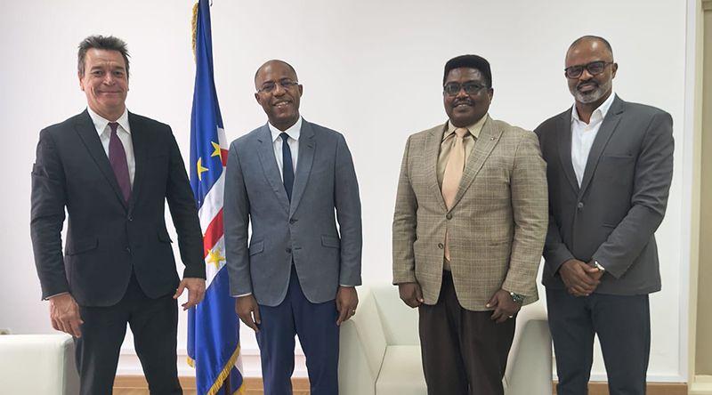 Presidente do Grupo Teleport reúne-se com primeiro-ministro para acelerar implementação de três projectos estratégicos em Cabo Verde